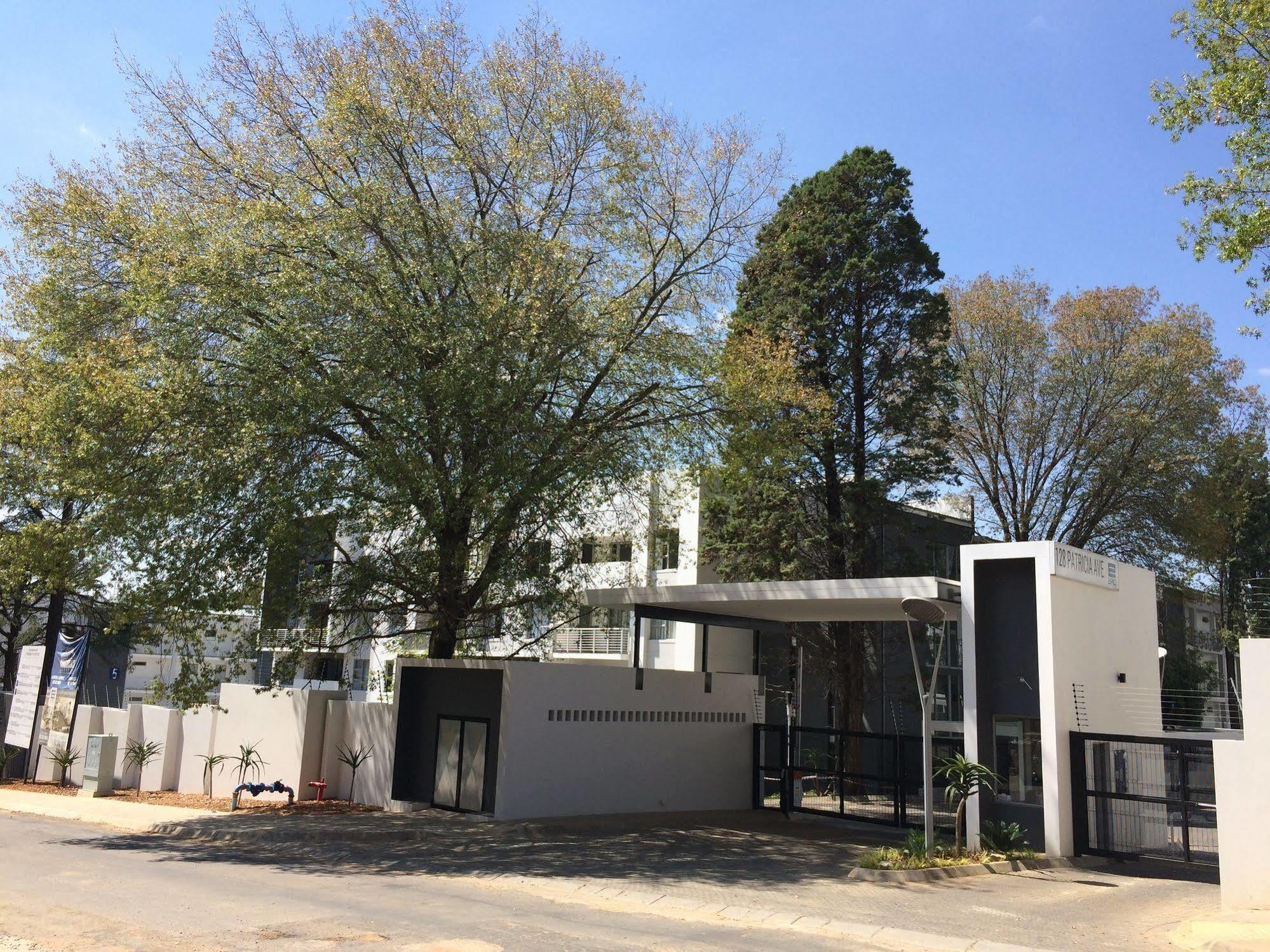 Epic Lux 8-12 Apartment Johannesburg Exterior photo